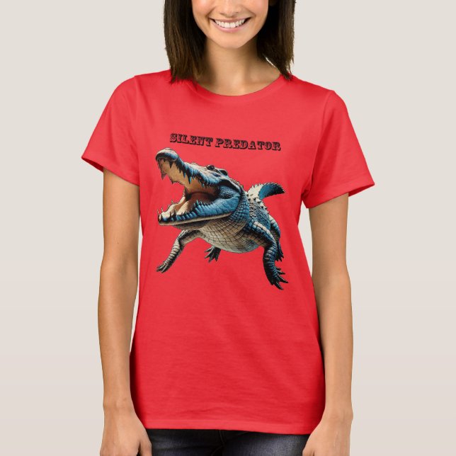 Saltwater Crokodile Underwater with Open Mouth URM T Shirt (Framsida)