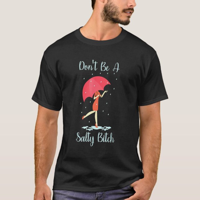 Salty Fishes Saltys Hund Caf Saltys Hund Saltyhund T Shirt (Framsida)