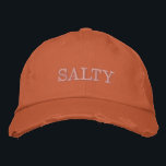 SALTY Sarkastic Ord i Orange och Rosa Broderad Keps<br><div class="desc">En coola med broderad typografi med sarkastiskt ordalydelse "SALTY" i  Rosa Brev på en bakgrund av bränd Orange Färg.</div>