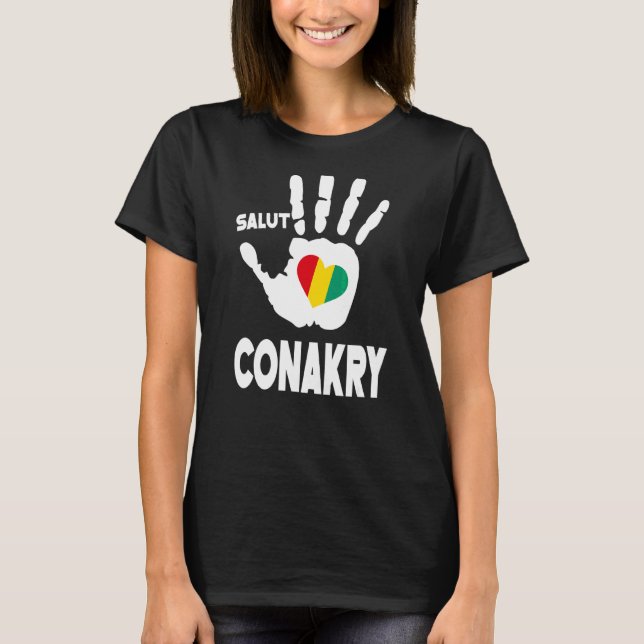 Salut Guinea-Conakry med Guineas Flagga i ett hjär T Shirt (Framsida)