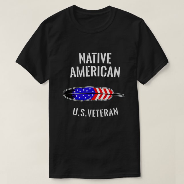 Salute en Native Indian Hero US Veteran He T Shirt (Design framsida)
