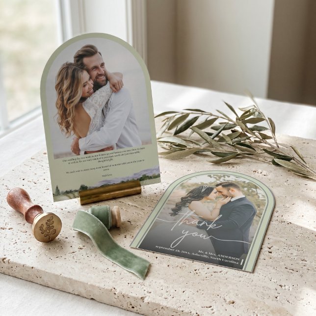 Salvia Grön Akvarell Berg Ark Foto Minimalistisk Inbjudningar (Sage Green Watercolor Mountain Arch Photo Minimalist Wedding Thank You)