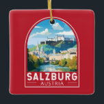 Salzburg Austria Travel Art Vintage Julgransprydnad Keramik<br><div class="desc">Salzburgs retro-vektorfärgsutformning. Salzburg är en österrikisk stad gräns i Tyskland,  med synpunkter från de Östra Alpernorna. Staden är uppdelad i Salzachfloden,  med medeltida och baroque byggnad från fotgängaren Altstadt (Gamla staden) på den lämnat banken,  som står inför 1800-talets Neustadt (New City) på dess höger.</div>