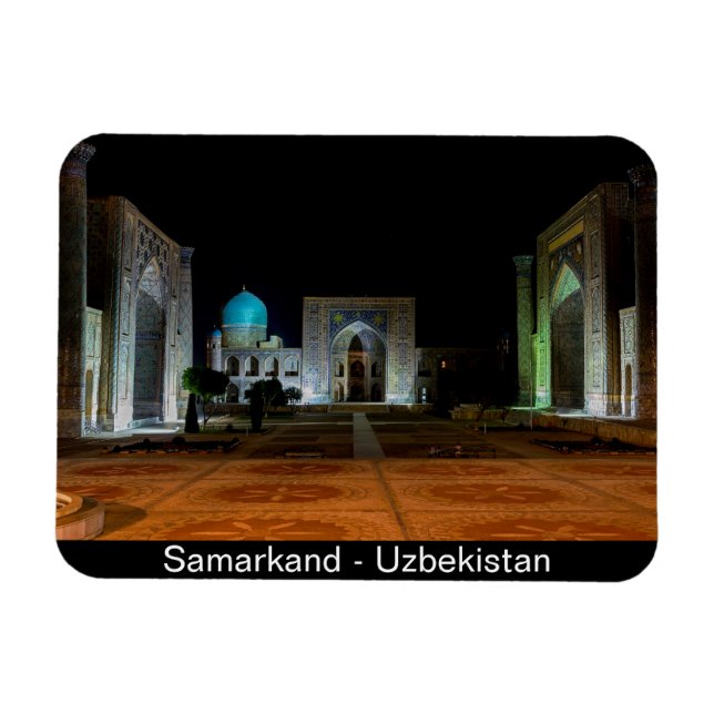 Samarkand, Uzbekistan - Registan Square nattetid Magnet (Horisontell)