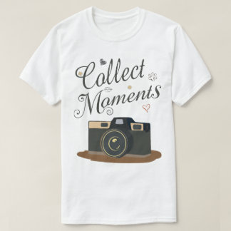 Samla Minnen Retro Kamera & Paw Print Grafisk T Shirt