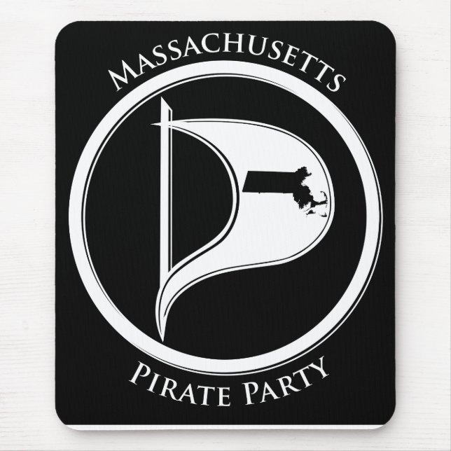 Samlas piraten som musen vadderar mörk musmatta (Framsidan)
