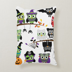 Samling av Spooky Halloween Uggla Prydnadskudde