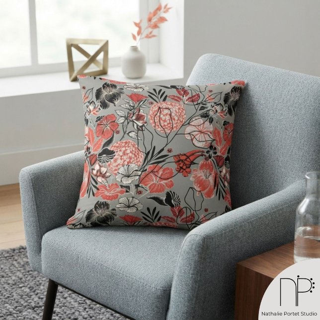 Samtida grått blommönster kudde (This Contemporary Gray Floral Pattern Throw Pillow features hand-drawn tropical floral art.)