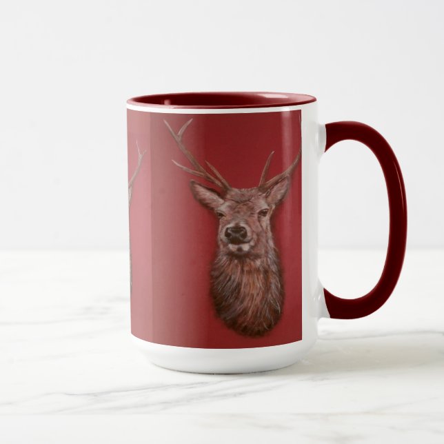 Samtida höglands- röd hjortfullvuxen mugg (Höger)