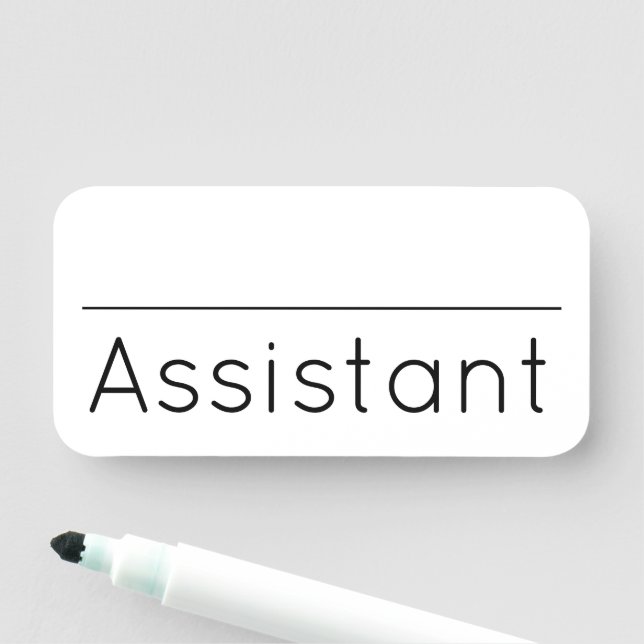 Samtida, modern namnskylt för "assistent" namnbricka (På plats)