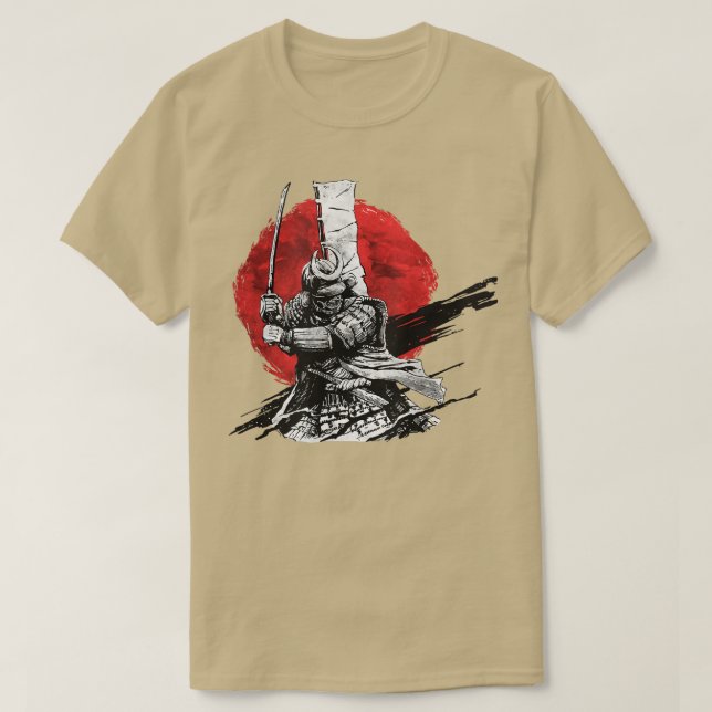 Samurai in Armor Ready to Attack with Red Backgrou T Shirt (Design framsida)