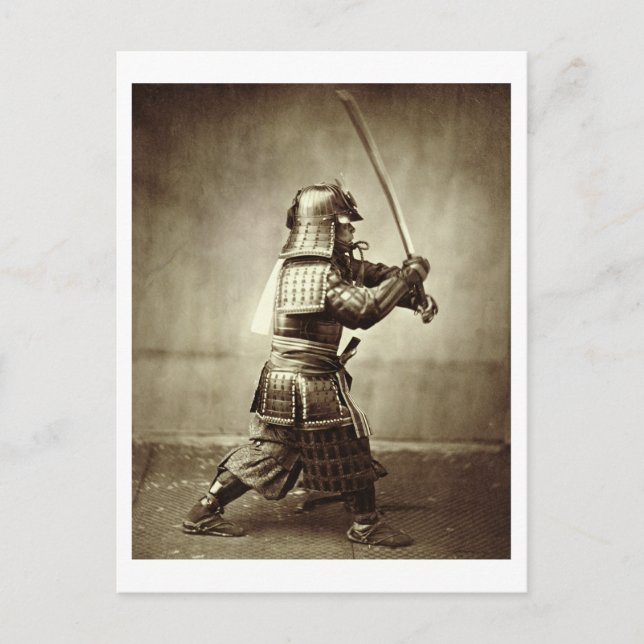 Samurai med upphöjt svärd, c.1860 (albumenavtryck) vykort (Framsida)