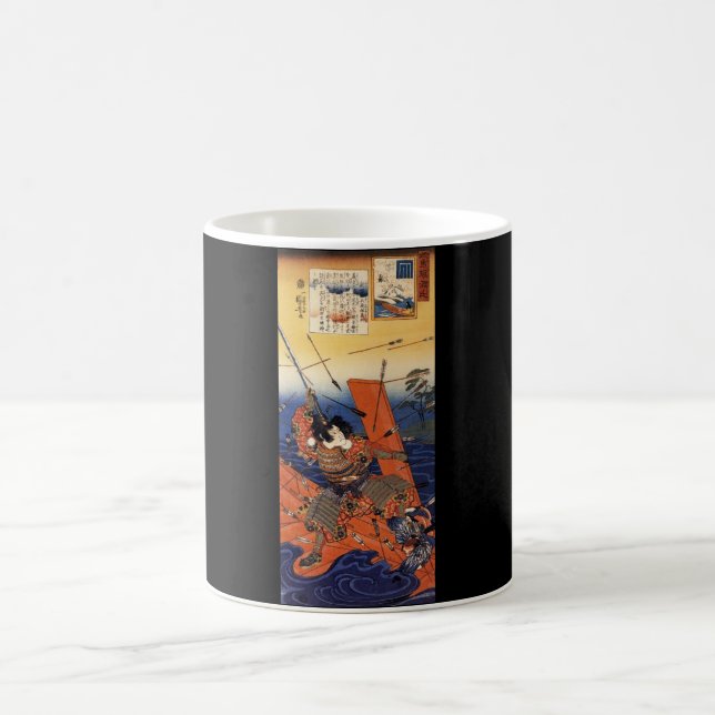 Samurai på krig, circa 1800's kaffemugg (Center)