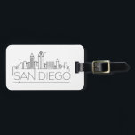 San Diego, Cali Stylized City Skyline Luggage Tag Bagagebricka<br><div class="desc">Ett unikt bagagetagg som representerar den vackra staden San Diego i Kalifornien.  Den här märkrn illustrerar stadens unika skylt med namn under.</div>
