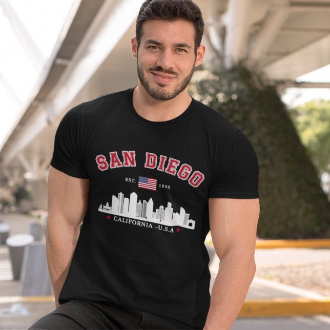 San Diego California Skyline West Coast Vibes T Shirt (Skapare uppladdad)
