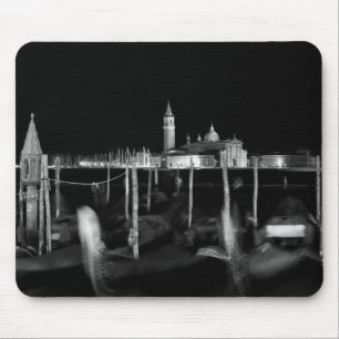 San Giorgio Maggiore-kyrkan, gondolas i Venedig Musmatta