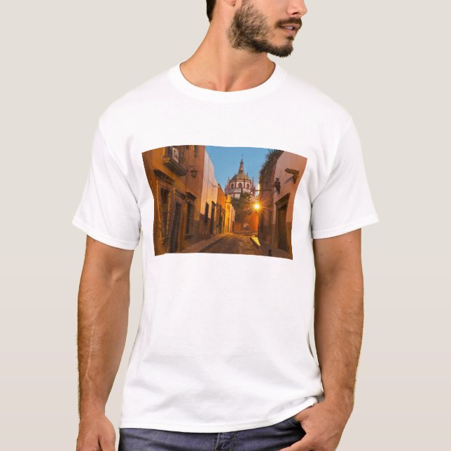 San Miguel de Allende, Mexiko. Kredit som:Njurar T-shirt (Framsida)