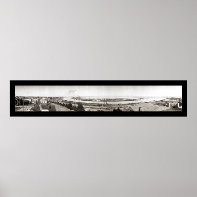 San Pedro, CA Huge Photo 1909 Poster (Framsidan)