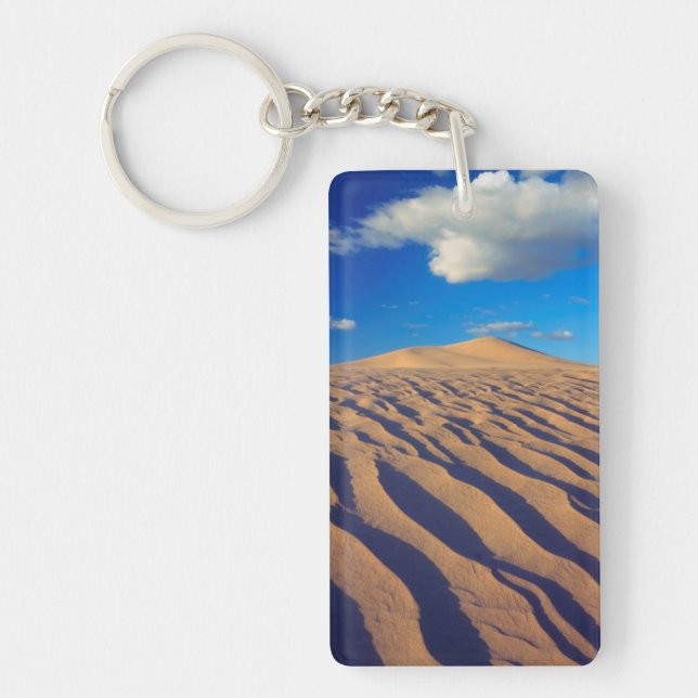 Sand Dunes and Clouds (Framsidan)