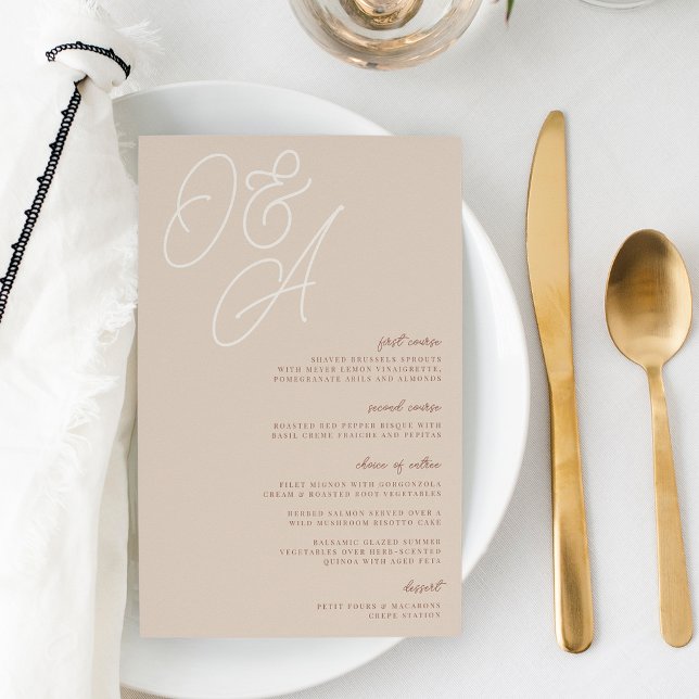 Sand | Skriptvattenstämpel Monogram Bröllop Menu (Skapare uppladdad)