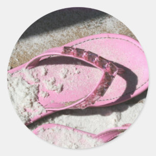 sandfjällsandaler i rosa på Florida-stranden Runt Klistermärke