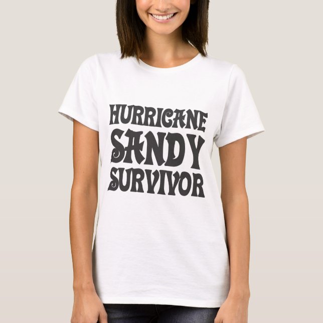 Sandig Survivor. för orkan Tee Shirt (Framsida)