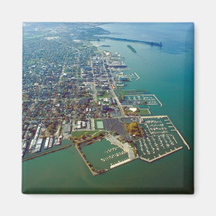 Sandusky strand magnet