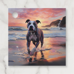 Sandy Amerikansk Staffordshire Terrier på Strand S Gåvor Etiketter
