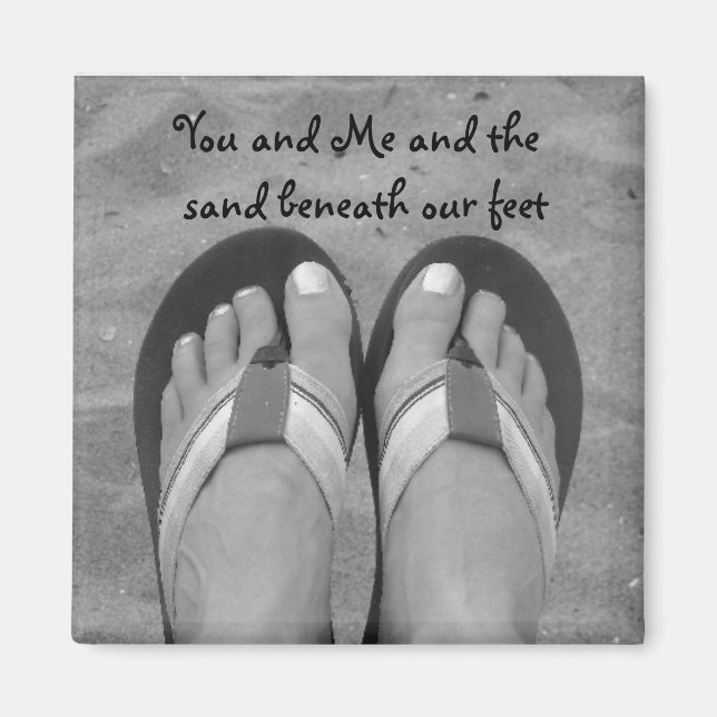 Sandy Beach Beneath our Feet Magnet (Framsidan)