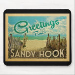 Sandy Krok Beach Vintage resor Musmatta<br><div class="desc">I Hälsning från Sandy Krok vintage finns en sandstrand med vackra turkoshavet vatten och över havet,  ett blå himmel med gigantiska vita moln. I vintage resor stil.</div>