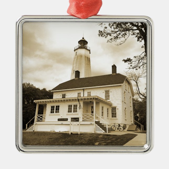 Sandy Krok Lighthouse Julgransprydnad Metall (Framsidan)