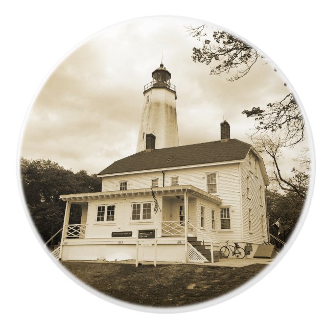 Sandy Krok Lighthouse Knopp (Framsidan)