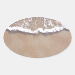 Sandy Surfa på Beach Ovalt Klistermärke