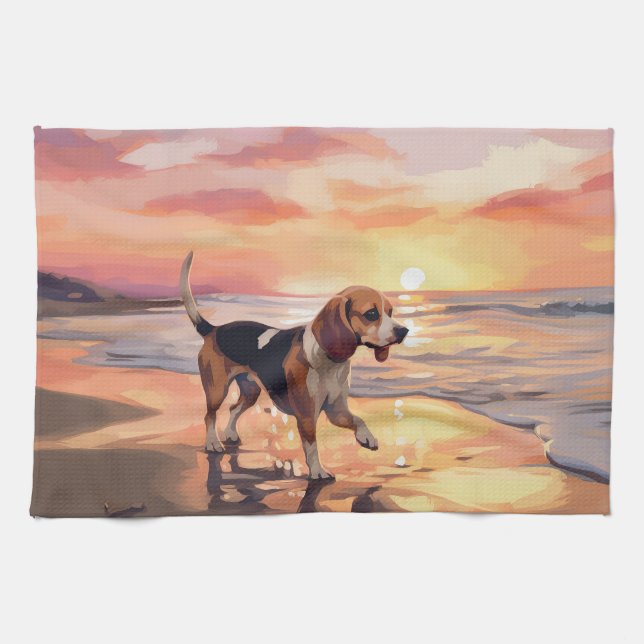 Sandy Tassar Beagle Hund on Beach Sunset Kökshandduk (Horisontell)