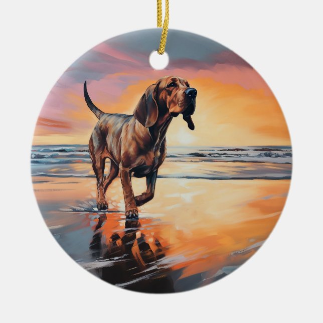 Sandy Tassar Bloodhound Hund on Beach Sunset Julgransprydnad Keramik (Framsidan)
