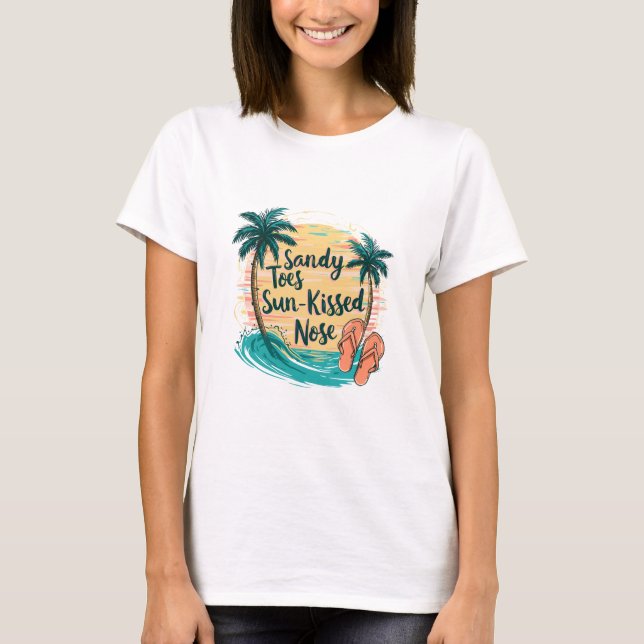 Sandy Toes Sol-Kissed Nose Beach Aesthetic T Shirt (Framsida)