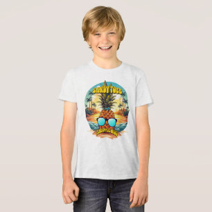 Sandy Toes with pineapple Bros T Shirt