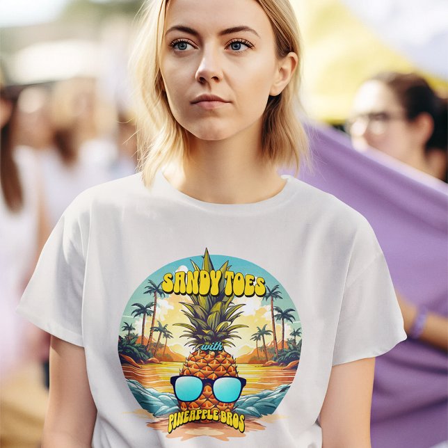 Sandy Toes with pineapple Bros T Shirt (Skapare uppladdad)