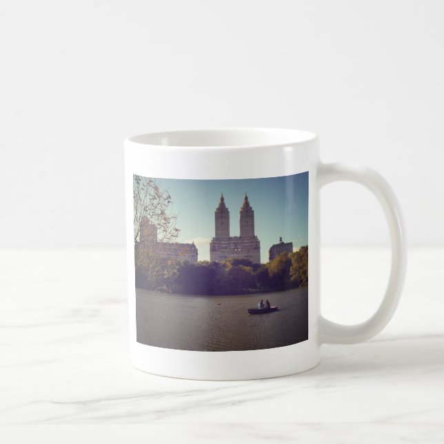 Sanet Remo som ses från Central Park, New York Kaffemugg (Höger)