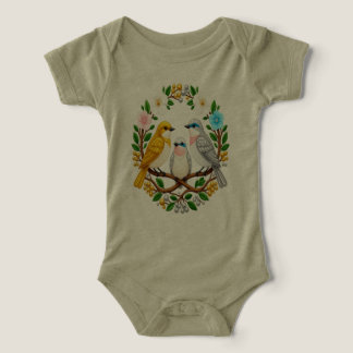Sångfåglar i blom en pärlstavad symfoni av naturen t shirt