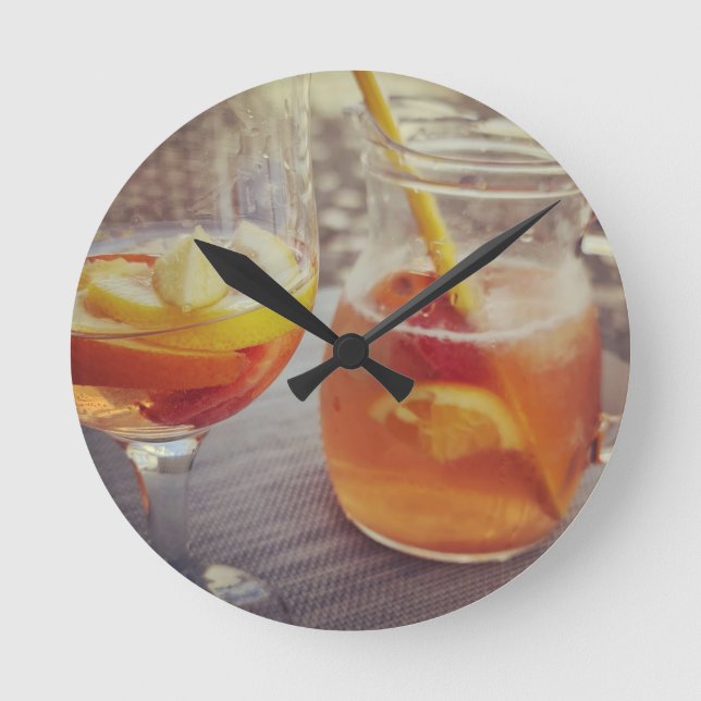 Sangria och solsken rund klocka (Framsida)