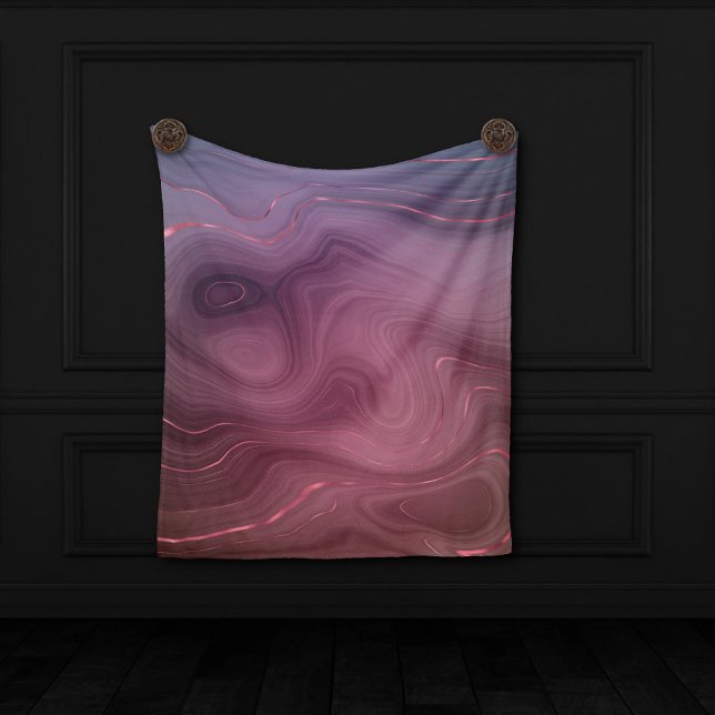 Sangria Strata | Moody Rosa och Lila Luxe Agate Fleecefilt (Skapare uppladdad)