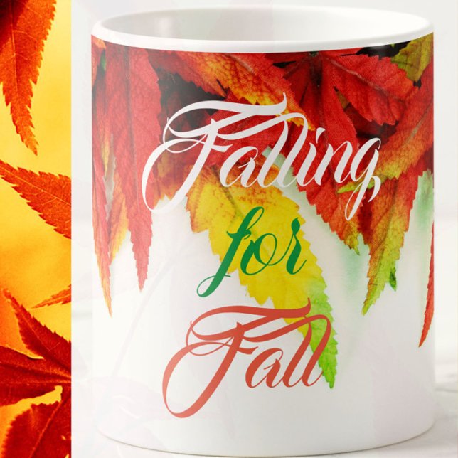 Sänkning för höstmapel löv typografi kaffemugg (Skapare uppladdad)