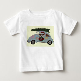 Sankt Bernhardshund i hippiebil på julafton T Shirt