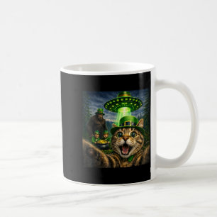 Sankt Patriks dag katt selfie med leprechaun bigfo Kaffemugg