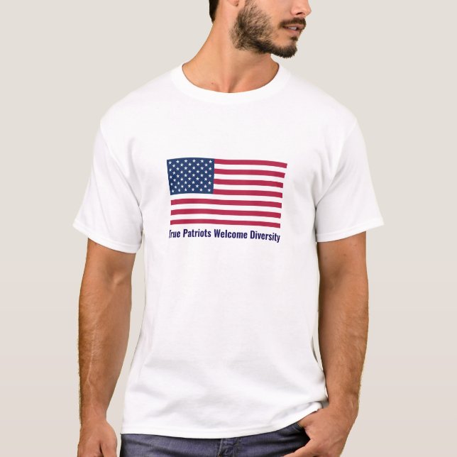 Sanna patrioter välkomnar mångfald t shirt (Framsida)