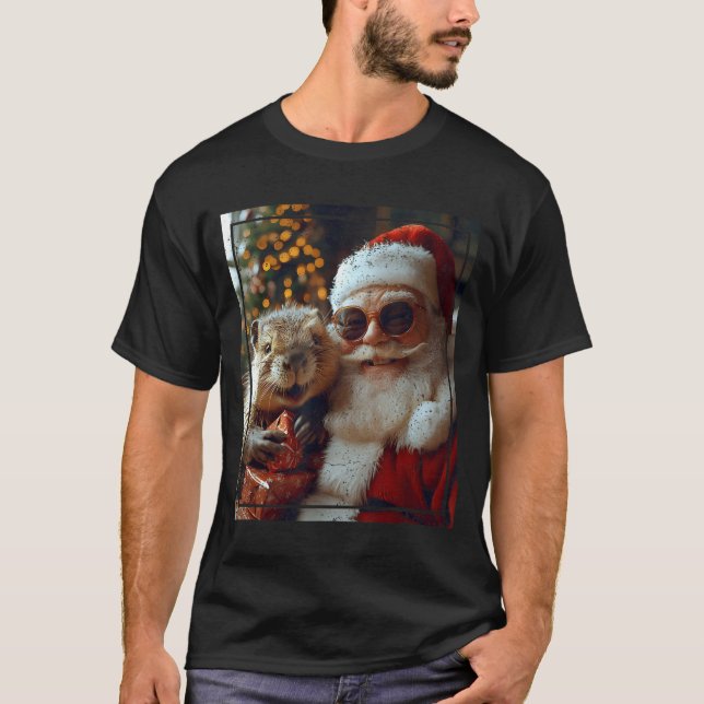 Santa And Beaver Selfie Funny Christmas Design  T Shirt (Framsida)