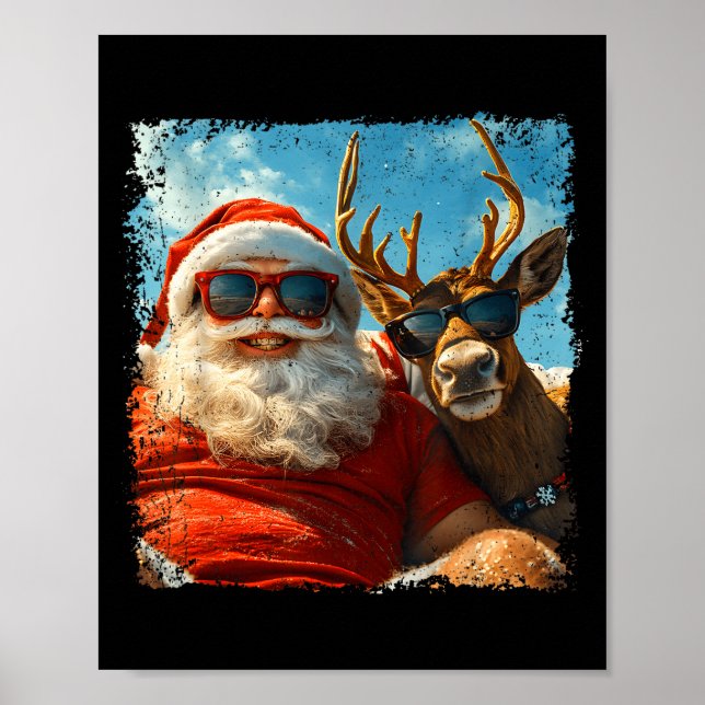 Santa And Reindeer Selfie Funny Christmas Vacation Poster (Framsidan)