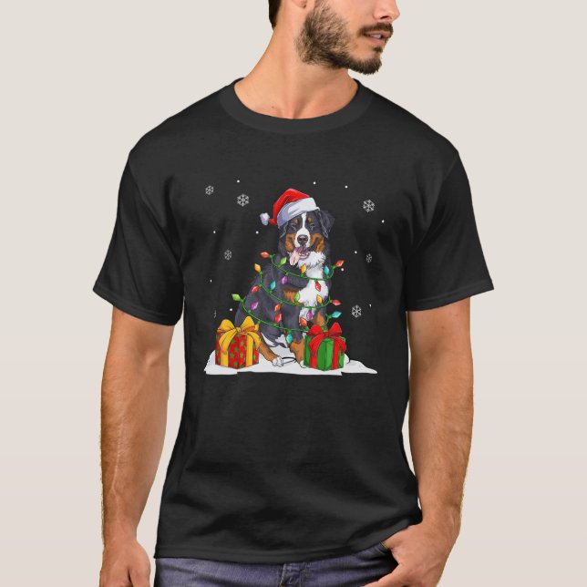 Santa Bernese Mountain Julgran Ljus Julafton T Shirt (Framsida)