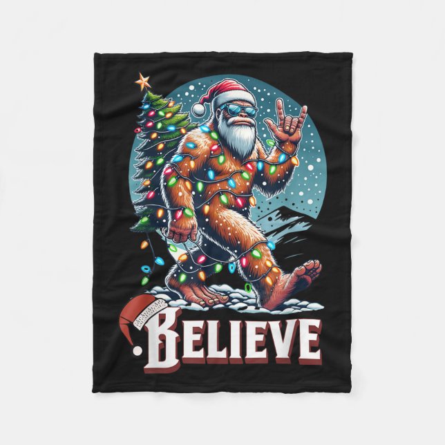 Santa Bigfoot Christmas Lights Funny Sasquatch Bel Fleecefilt (Framsidan)
